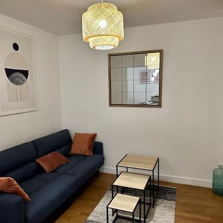 Amiens : Appartement Centre Ville Экстерьер фото