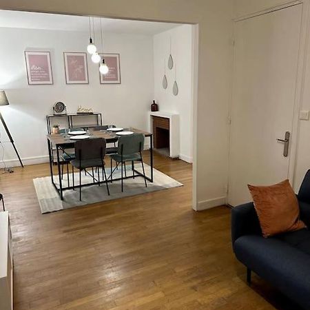 Amiens : Appartement Centre Ville Экстерьер фото