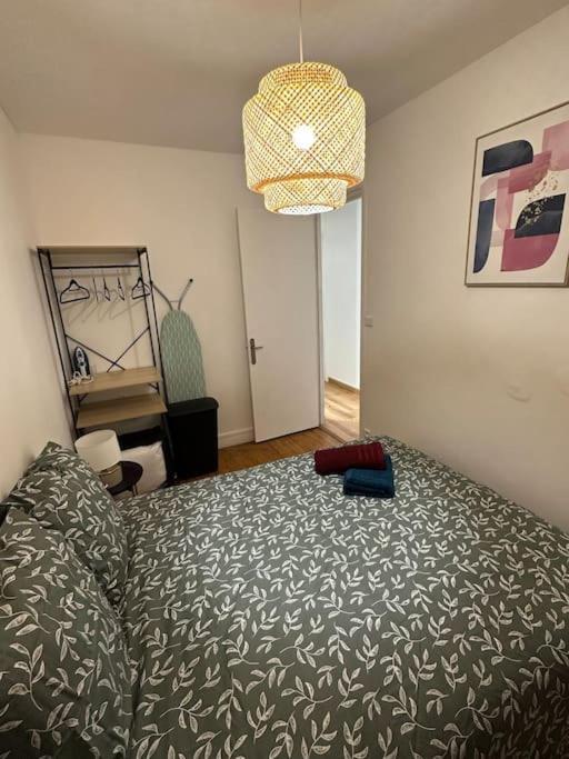 Amiens : Appartement Centre Ville Экстерьер фото
