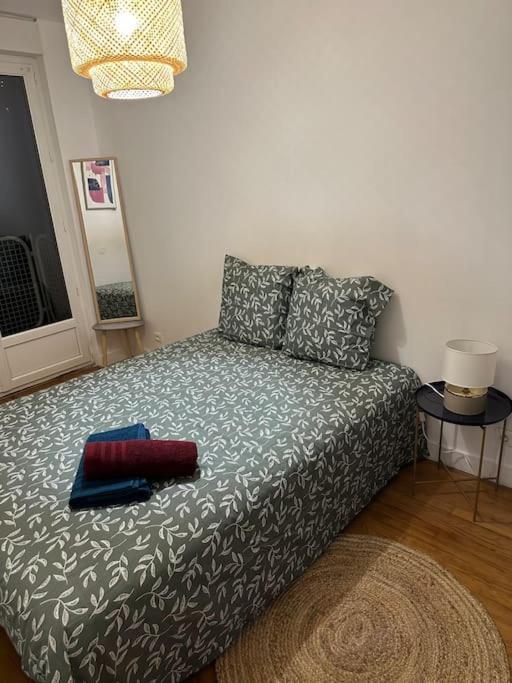 Amiens : Appartement Centre Ville Экстерьер фото